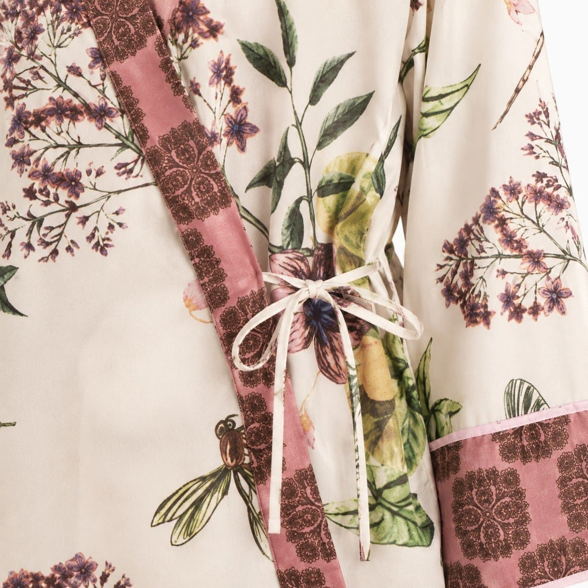 La Boutique Kimono Ensemble Kimono Blanc Fleuri